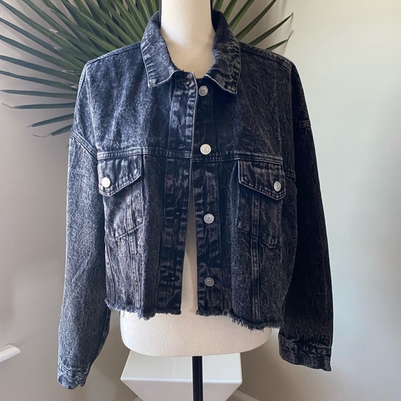 Pink Lily Krista Horton Charcoal Fringe Denim Jacket M - Picture 5 of 9